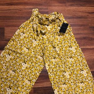 Women’s Wide Leg Floral Pants Zara Medium